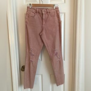 NWT Universal Thread | Skinny pant—raw edge/holes | Size 2/26R | Pink Powder
